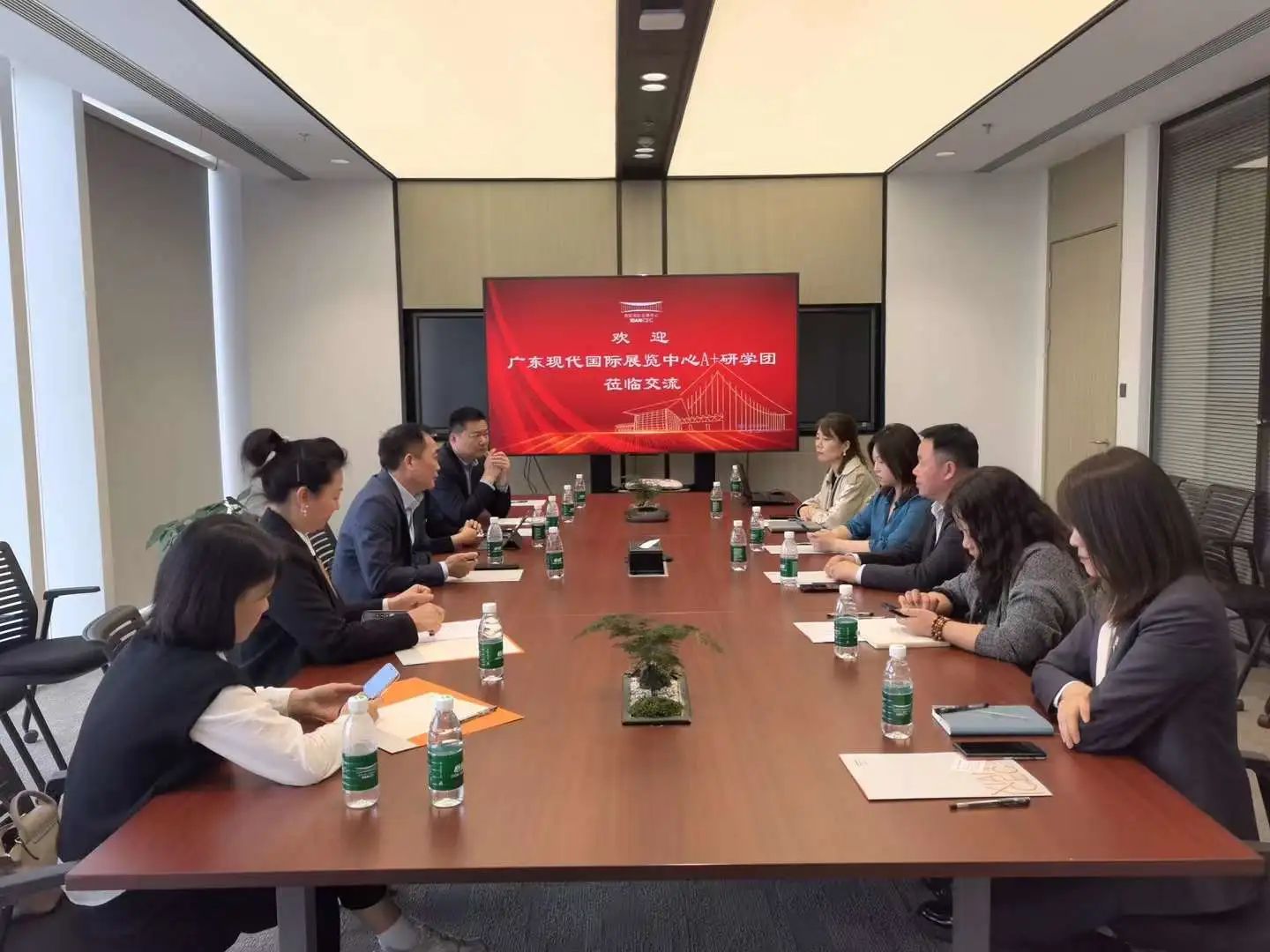 与同行交流,与业界同行,汲取能量阔步前行!广东现代国际展览中心开展A+研学之旅! 与同行交流,与业界同行,汲取能量阔步前行!广东现代国际展览中心开展A+研学之旅!